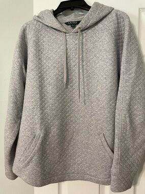 Lauren Ralph Lauren Quilted Light Gray Pullover Hoodie with 2 pocket pouch